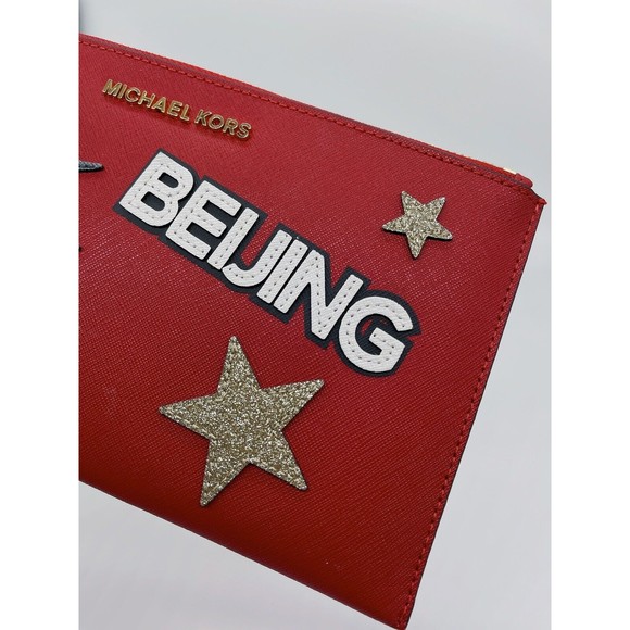 Michael Kors Limited Edition Illustrations Beijing City Zip Jet Set Clutch $128 - Picture 2 of 6